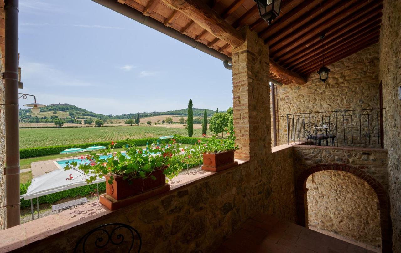 Agriturismo La Peschiera กาโซเล เดลซา ภายนอก รูปภาพ