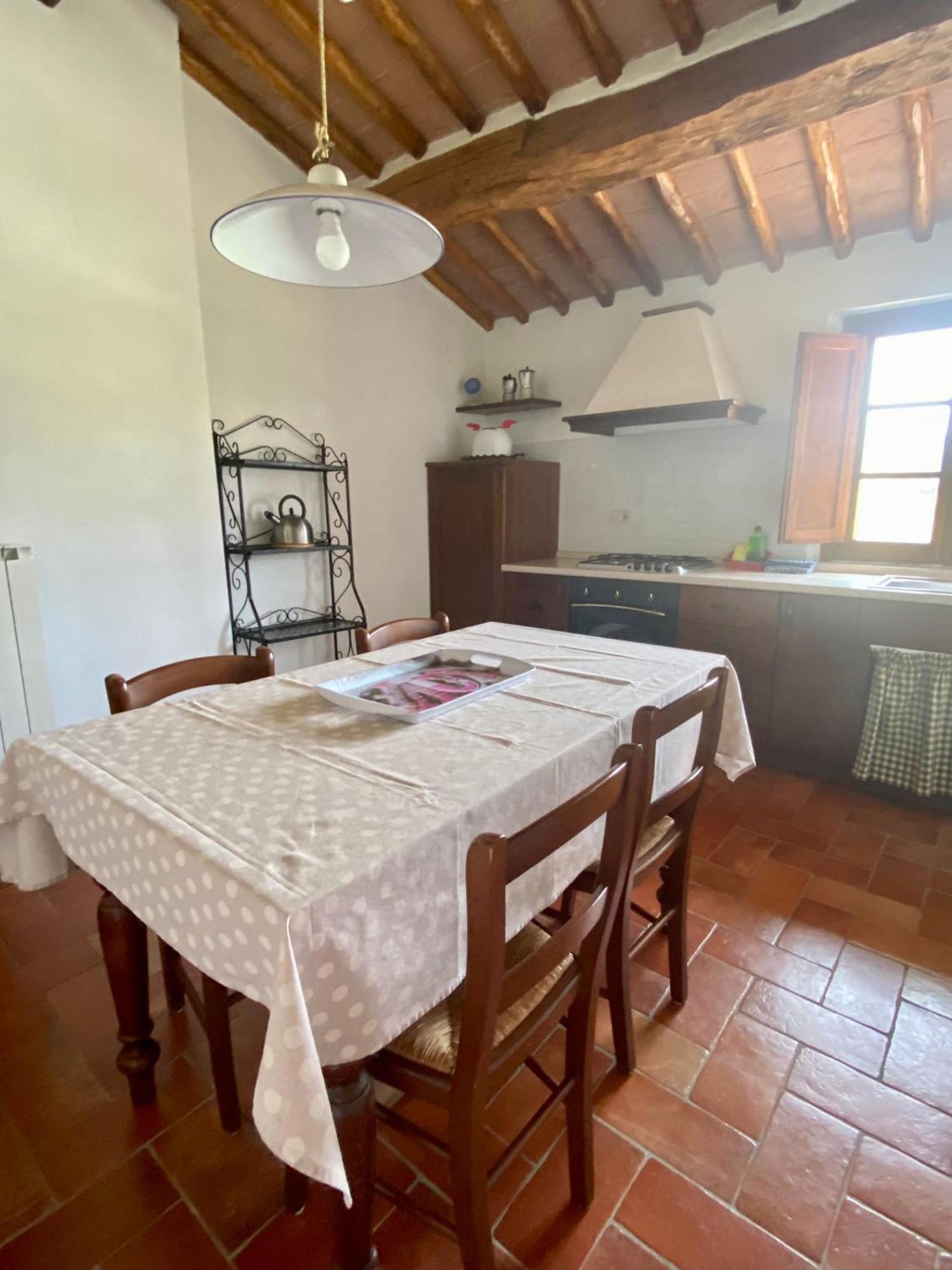 Agriturismo La Peschiera กาโซเล เดลซา ภายนอก รูปภาพ