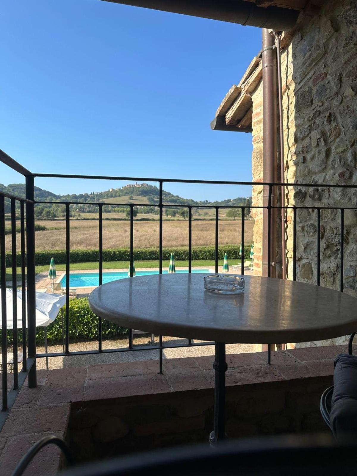 Agriturismo La Peschiera กาโซเล เดลซา ภายนอก รูปภาพ