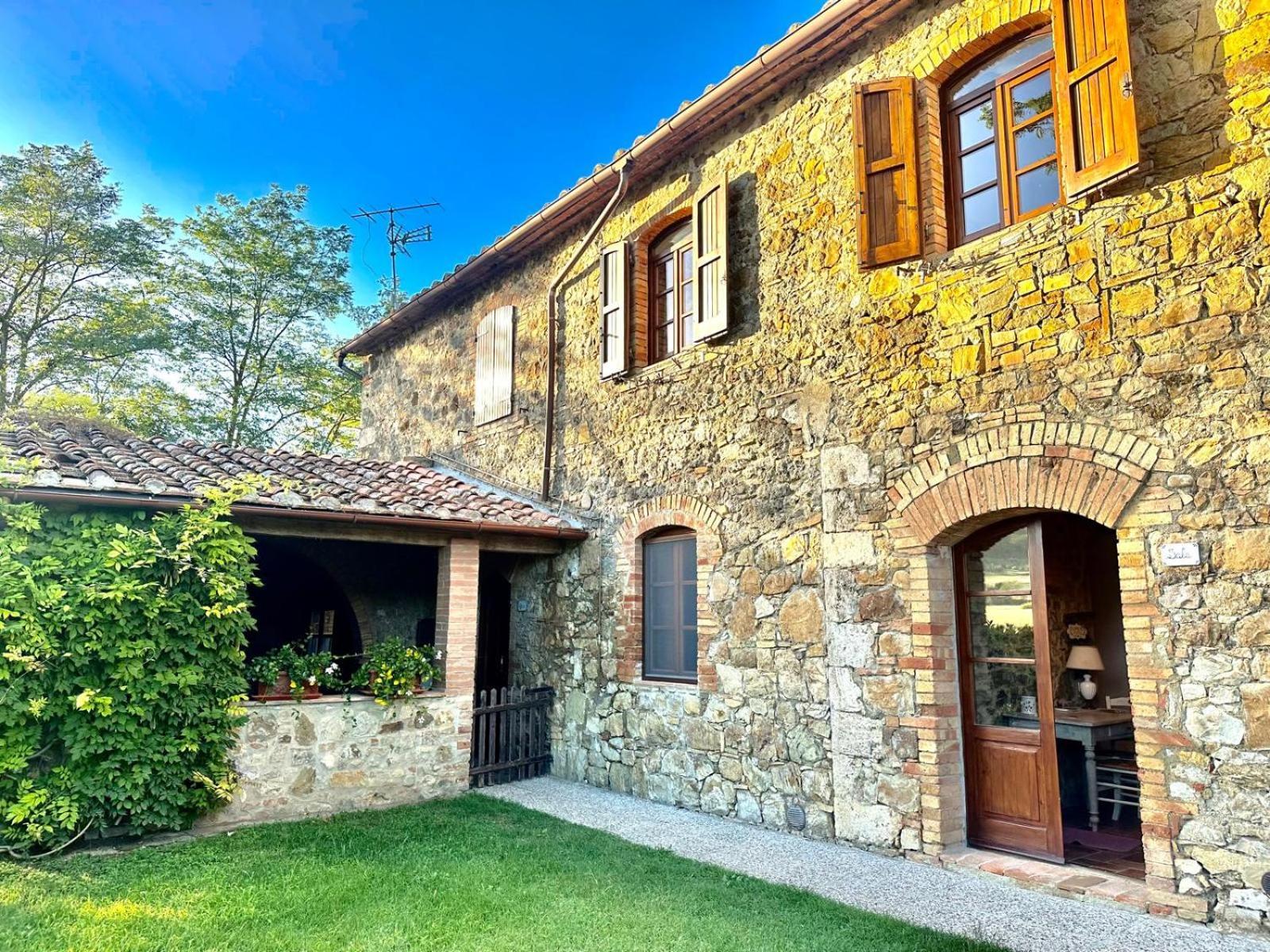 Agriturismo La Peschiera กาโซเล เดลซา ภายนอก รูปภาพ