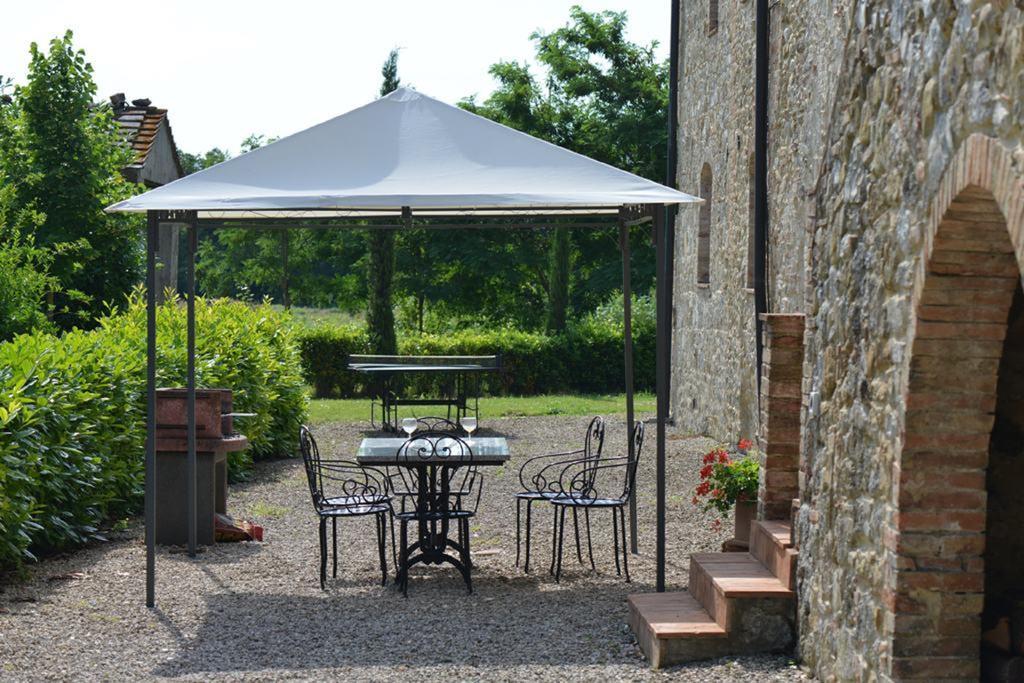 Agriturismo La Peschiera กาโซเล เดลซา ภายนอก รูปภาพ